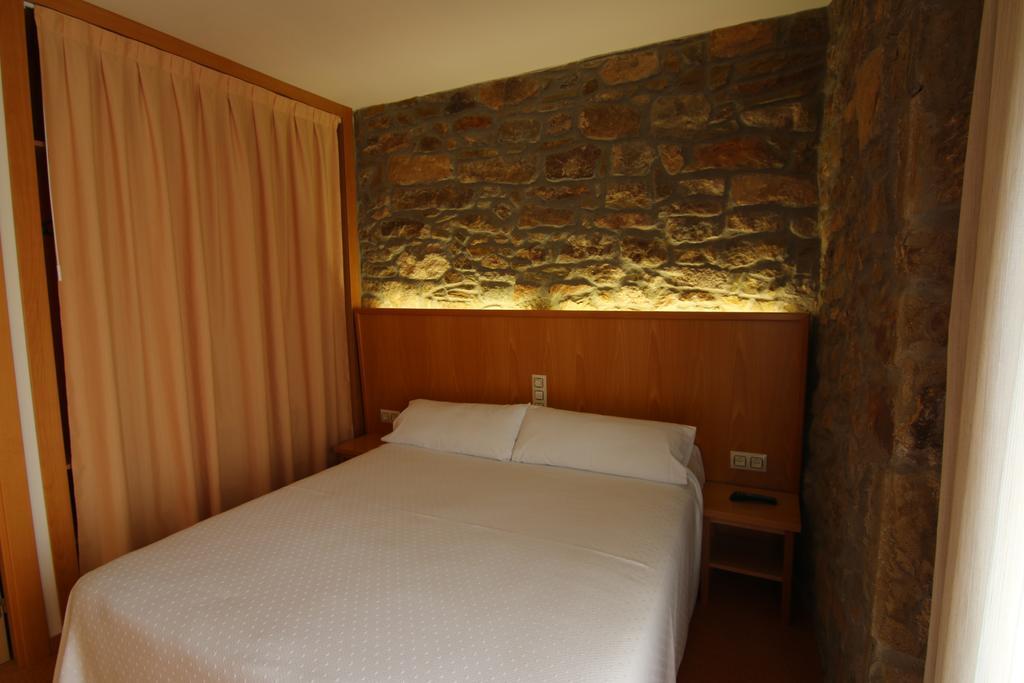 Hostal Palouet de Segarra Extérieur photo