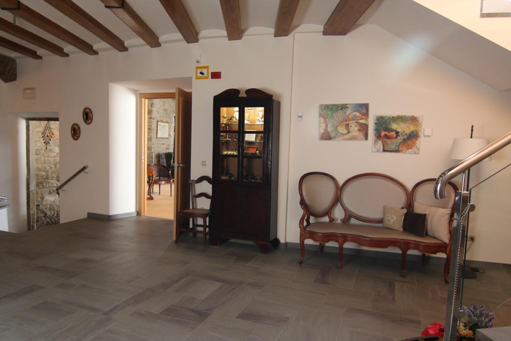 Hostal Palouet de Segarra Extérieur photo